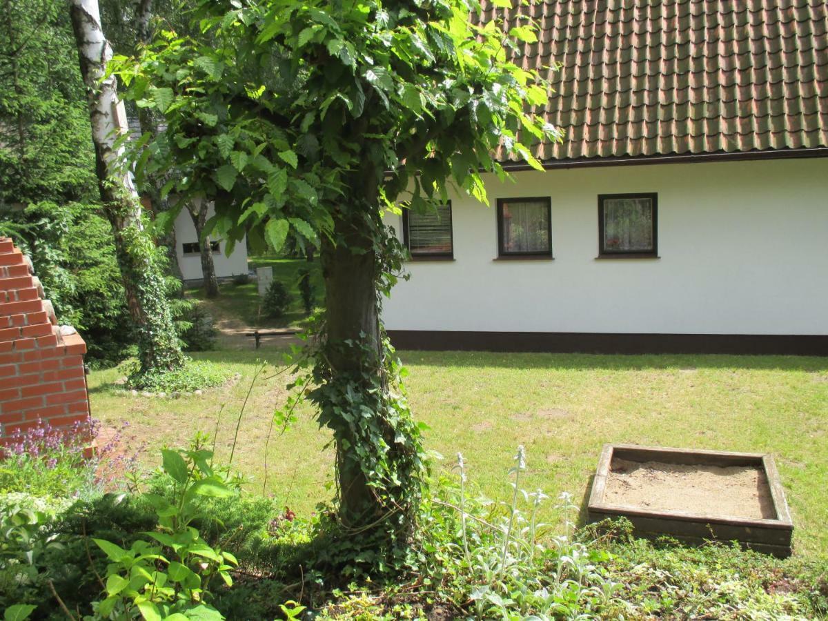 Domek Nad Jeziorem Kretowiny Exterior foto